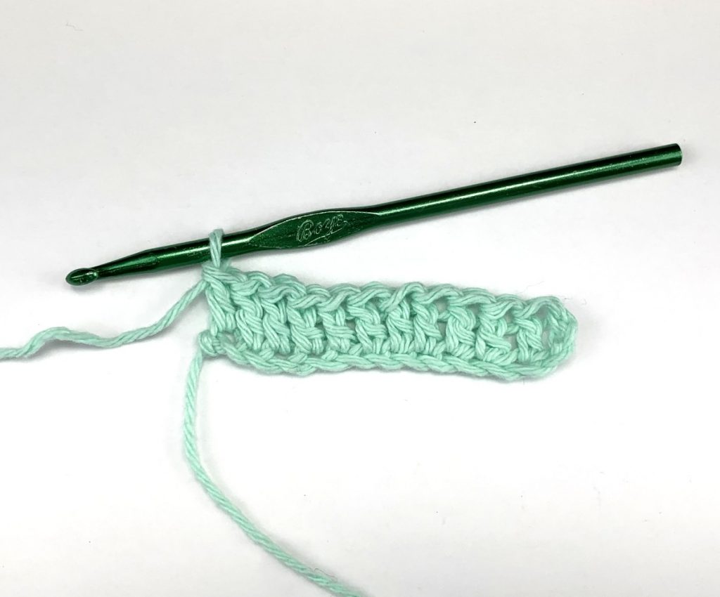 how to double crochet tutorial