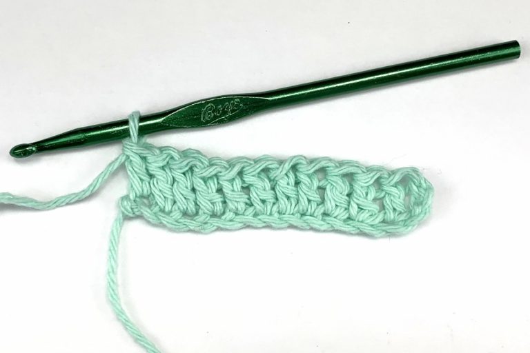 a row of double crochet stitches