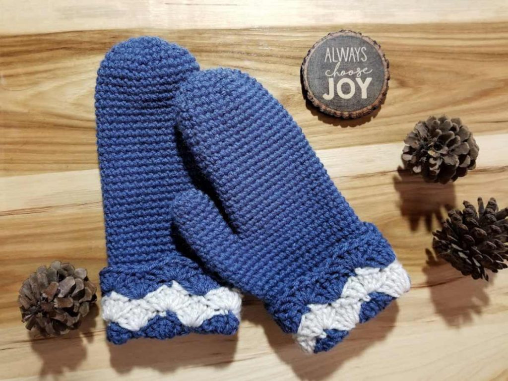 image of blue and white crochet mittens